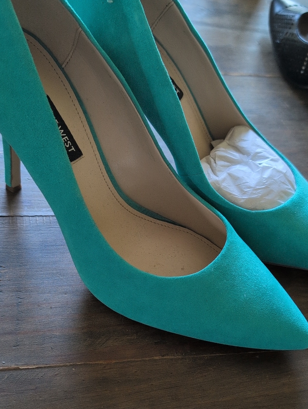Nine West Aqua Teal Suede Pumps, Size 11